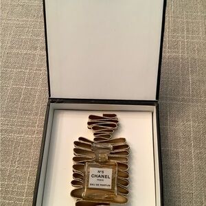 FIRM PRICE Chanel Miniature